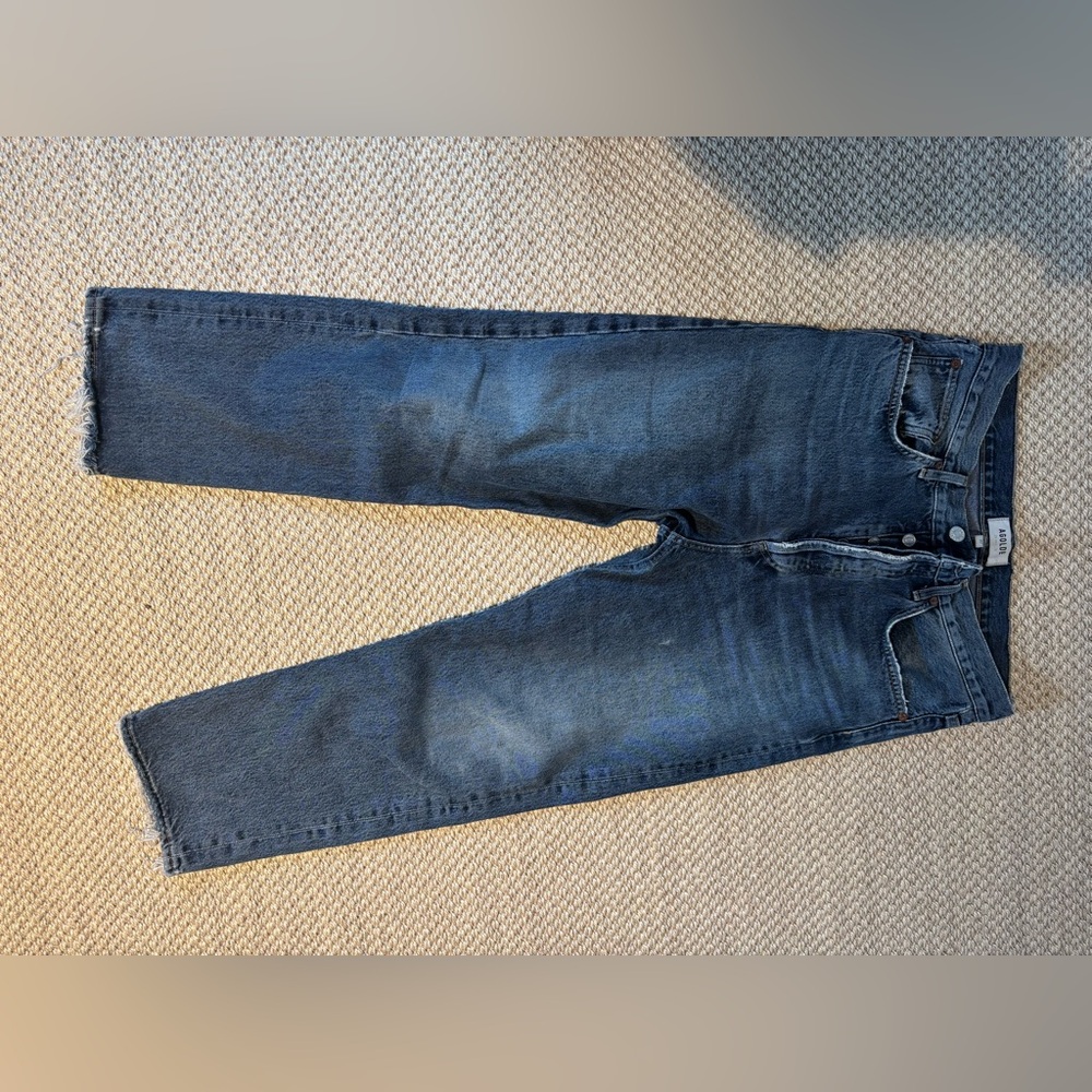 Agolde straight leg jeans , 100% cotton,
Cropped inseam 26”,